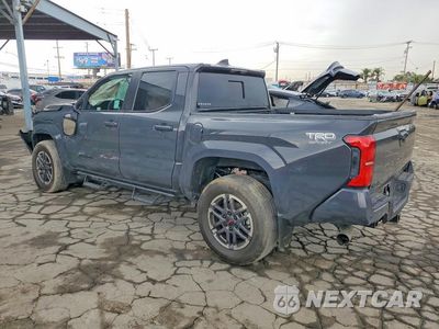 Drugie zdjęcie samochodu z przodu: 2024 TOYOTA TACOMA TRD SPORT VIN:3TMLB5JNXRM006185 - miniatura