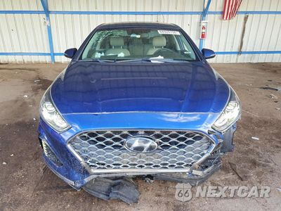 Piąte zdjęcie samochodu w środku: 2019 HYUNDAI SONATA LIMITED VIN:5NPE34AF2KH820237 - miniatura