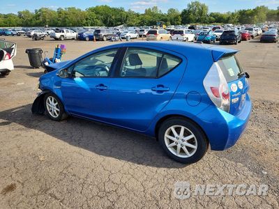 Drugie zdjęcie samochodu z przodu: 2012 TOYOTA PRIUS C THREE VIN:JTDKDTB36C1026493 - miniatura