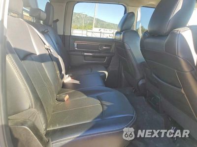 Zdjęcie 10 z 12 samochodu: 2018 RAM 3500 LARAMIE VIN:3C63R3JL2JG335567 - miniatura