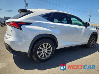 Trzecie zdjęcie samochodu z tyłu: 2018 LEXUS NX 300 BASE VIN:JTJYARBZ7J2091710 - miniatura