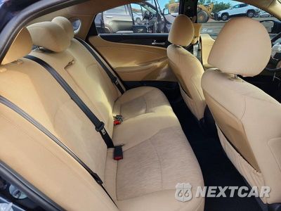 Zdjęcie 10 z 13 samochodu: 2012 HYUNDAI SONATA GLS VIN:5NPEB4AC5CH437578 - miniatura