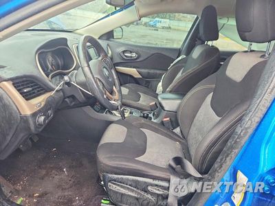 Zdjęcie 7 z 13 samochodu: 2017 JEEP CHEROKEE SPORT VIN:1C4PJLAS7HW610533 - miniatura