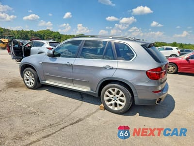 Drugie zdjęcie samochodu z przodu: 2013 BMW X5 XDRIVE35I VIN:5UXZV4C55D0B13621 - miniatura