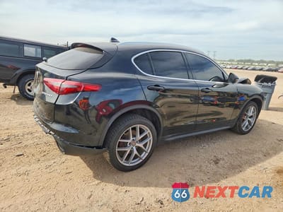 Trzecie zdjęcie samochodu z tyłu: 2019 ALFA ROMEO STELVIO TI VIN:ZASPAKBN1K7C29899 - miniatura