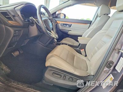 Zdjęcie 7 z 13 samochodu: 2017 HONDA CR-V EXL VIN:7FARW1H89HE001008 - miniatura