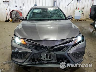 Piąte zdjęcie samochodu w środku: 2023 TOYOTA CAMRY SE VIN:4T1G11AKXPU791959 - miniatura