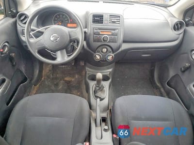 Zdjęcie 8 z 12 samochodu: 2013 NISSAN VERSA 1.6 S VIN:3N1CN7AP1DL821591 - miniatura