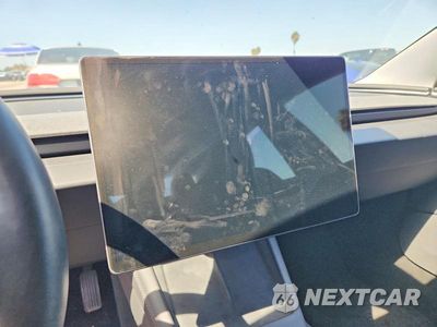 Zdjęcie 9 z 12 samochodu: 2024 TESLA MODEL 3 VIN:5YJ3E1EA2RF864486 - miniatura