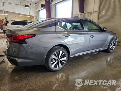 Trzecie zdjęcie samochodu z tyłu: 2021 NISSAN ALTIMA SV VIN:1N4BL4DW8MN413580 - miniatura