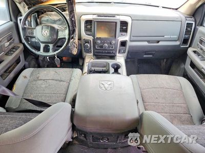 Zdjęcie 8 z 12 samochodu: 2016 RAM 1500 SLT VIN:1C6RR7LT8GS138953 - miniatura