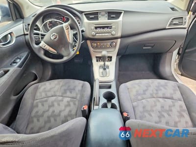 Zdjęcie 8 z 12 samochodu: 2013 NISSAN SENTRA S VIN:3N1AB7AP3DL717474 - miniatura