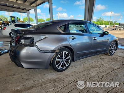 Trzecie zdjęcie samochodu z tyłu: 2017 NISSAN ALTIMA 2.5 SR VIN:1N4AL3AP2HN353658 - miniatura