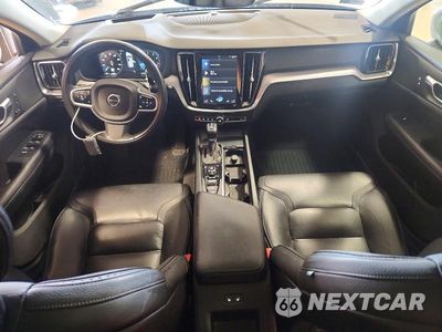Zdjęcie 8 z 12 samochodu: 2020 VOLVO V60 CROSS COUNTRY T5 MOMENTUM VIN:YV4102WK7L1032447 - miniatura