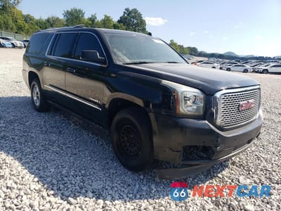 Czwarte zdjęcie samochodu z boku: 2015 GMC YUKON XL DENALI VIN:1GKS2JKJ2FR126979 - miniatura