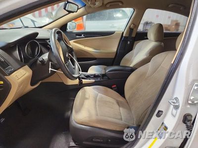 Zdjęcie 7 z 12 samochodu: 2013 HYUNDAI SONATA GLS VIN:5NPEB4AC1DH799621 - miniatura