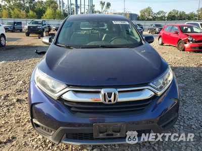 Piąte zdjęcie samochodu w środku: 2017 HONDA CR-V LX VIN:5J6RW6H30HL006537 - miniatura