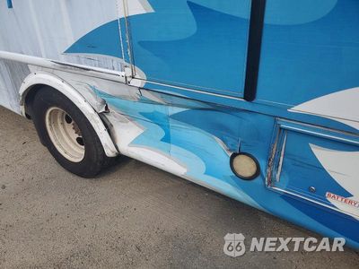 Zdjęcie 13 z 13 samochodu: 2016 FORD E450 SHUTTLE BUS VIN:1FDFE4FS5GDC03959 - miniatura