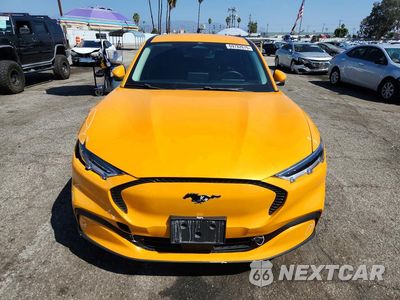Piąte zdjęcie samochodu w środku: 2022 FORD MUSTANG MACH-E SELECT VIN:3FMTK1SS3NMA24658 - miniatura