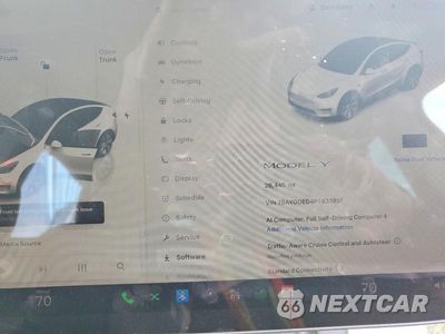 Zdjęcie 9 z 13 samochodu: 2023 TESLA MODEL Y VIN:7SAYGDED4PF933951 - miniatura
