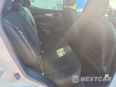 Zdjęcie 11 z 13 samochodu: 2018 NISSAN ROGUE SPORT S VIN:JN1BJ1CP1JW105801 - miniatura