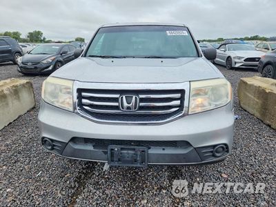 Piąte zdjęcie samochodu w środku: 2015 HONDA PILOT LX VIN:5FNYF4H27FB030914 - miniatura