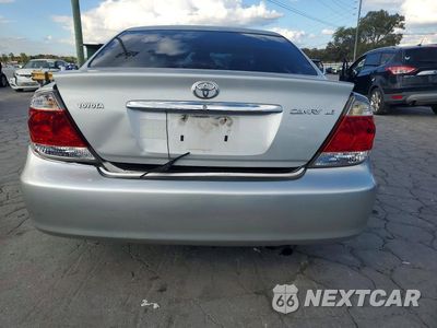 Zdjęcie 6 z 12 samochodu: 2005 TOYOTA CAMRY LE VIN:4T1BE32K85U076894 - miniatura