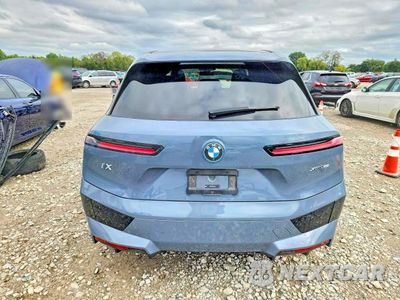 Zdjęcie 6 z 13 samochodu: 2024 BMW IX XDRIVE50 VIN:WB523CF06RCP13467 - miniatura