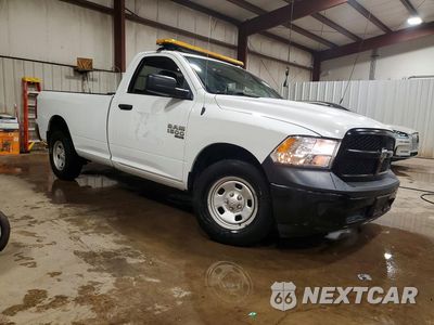 Czwarte zdjęcie samochodu z boku: 2020 RAM 1500 CLASSIC TRADESMAN VIN:3C6JR6DG8LG269889 - miniatura