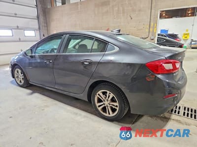 Drugie zdjęcie samochodu z przodu: 2016 CHEVROLET CRUZE LT VIN:1G1BE5SM0G7280570 - miniatura
