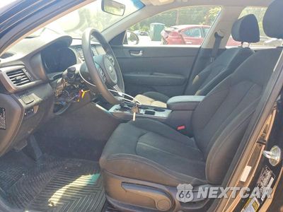 Zdjęcie 7 z 13 samochodu: 2016 KIA OPTIMA LX VIN:5XXGT4L34GG101568 - miniatura