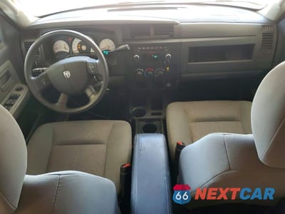 Zdjęcie 8 z 12 samochodu: 2010 DODGE DAKOTA SXT VIN:1D7CE3GKXAS202413 - miniatura