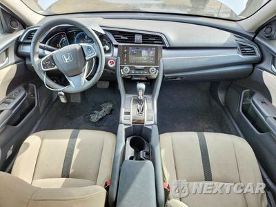 Zdjęcie 8 z 12 samochodu: 2016 HONDA CIVIC EX VIN:19XFC2F73GE201118 - miniatura