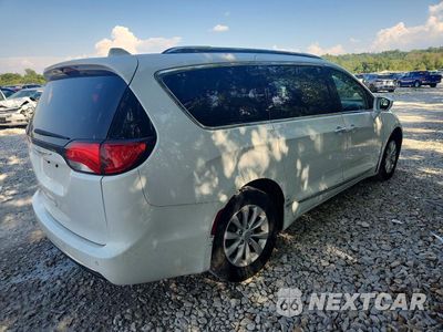 Trzecie zdjęcie samochodu z tyłu: 2018 CHRYSLER PACIFICA TOURING L VIN:2C4RC1BG5JR217131 - miniatura