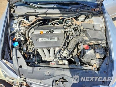 Zdjęcie 11 z 12 samochodu: 2004 HONDA ACCORD LX VIN:1HGCM56364A024255 - miniatura