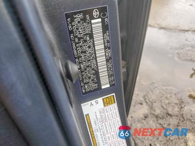 Zdjęcie 12 z 12 samochodu: 2017 TOYOTA PRIUS TWO VIN:JTDKBRFU3H3029956 - miniatura