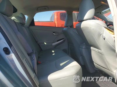 Zdjęcie 10 z 12 samochodu: 2015 TOYOTA PRIUS FOUR VIN:JTDKN3DU5F1936028 - miniatura