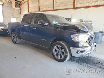 Czwarte zdjęcie samochodu z boku: 2020 RAM 1500 BIG HORN/LONE STAR VIN:1C6SRFFT4LN131806 - miniatura