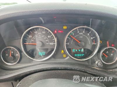 Zdjęcie 9 z 12 samochodu: 2015 JEEP WRANGLER UNLIMITED SPORT VIN:1C4BJWDG0FL667450 - miniatura