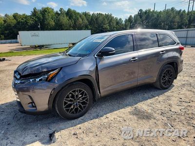 2018 TOYOTA HIGHLANDER LIMITED PLATINUM 5TDDZRFH0JS871634 - główne zdjęcie licytacji z USA - miniatura