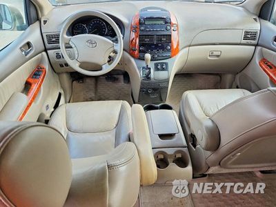 Zdjęcie 8 z 13 samochodu: 2007 TOYOTA SIENNA XLE 7-PASSENGER VIN:5TDBK22C77S005693 - miniatura