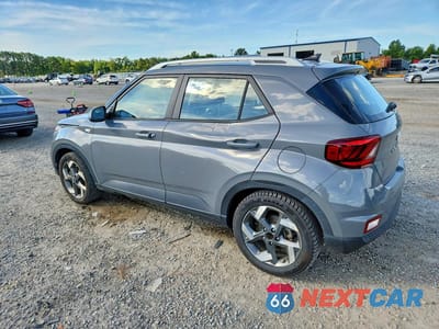 Drugie zdjęcie samochodu z przodu: 2022 HYUNDAI VENUE SEL VIN:KMHRC8A32NU174637 - miniatura