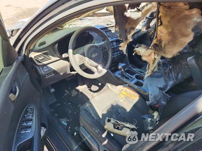 Zdjęcie 8 z 12 samochodu: 2016 KIA OPTIMA LX VIN:5XXGT4L35GG059850 - miniatura
