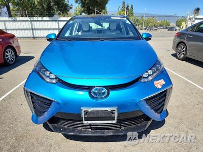 Piąte zdjęcie samochodu w środku: 2018 TOYOTA MIRAI BASE VIN:JTDBVRBD0JA003880 - miniatura