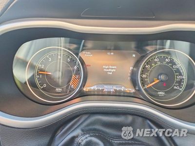 Zdjęcie 9 z 13 samochodu: 2015 JEEP CHEROKEE TRAILHAWK VIN:1C4PJMBS9FW738533 - miniatura