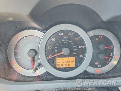 Zdjęcie 9 z 13 samochodu: 2007 TOYOTA RAV4 LIMITED VIN:JTMBD31V875072795 - miniatura