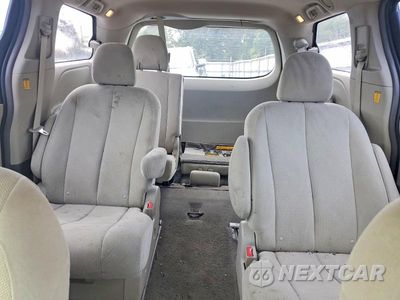 Zdjęcie 10 z 13 samochodu: 2011 TOYOTA SIENNA BASE 7-PASSENGER VIN:5TDZK3DC6BS011110 - miniatura