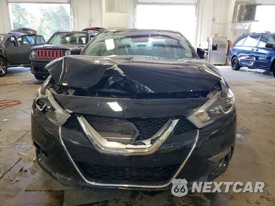 Piąte zdjęcie samochodu w środku: 2017 NISSAN MAXIMA 3.5 SV VIN:1N4AA6AP7HC445495 - miniatura