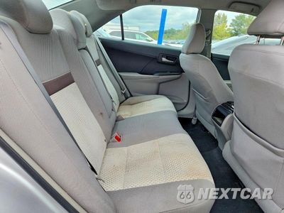 Zdjęcie 10 z 12 samochodu: 2014 TOYOTA CAMRY LE VIN:4T1BF1FKXEU369594 - miniatura