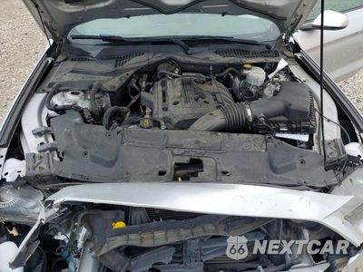 Zdjęcie 11 z 13 samochodu: 2019 FORD MUSTANG VIN:1FA6P8TH5K5125304 - miniatura